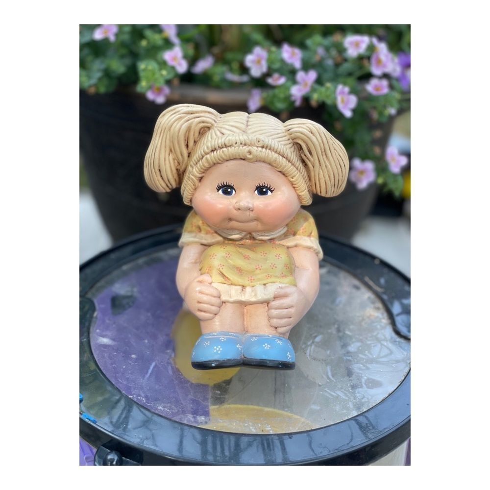 Vintage 1985 Cabbage Patch Ceramic Figurine Hand Crafted Crafty Hands